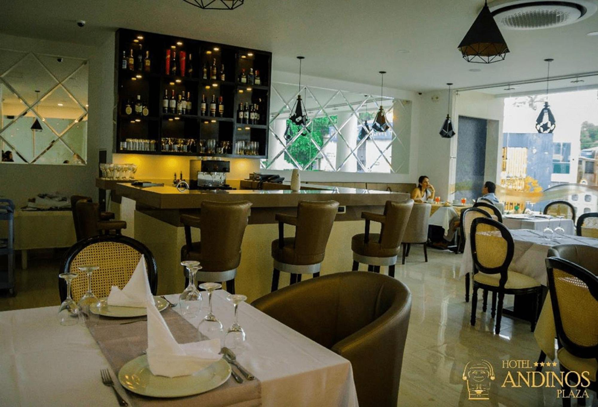 Hotel Andinos Plaza Florencia Florencia  Dış mekan fotoğraf