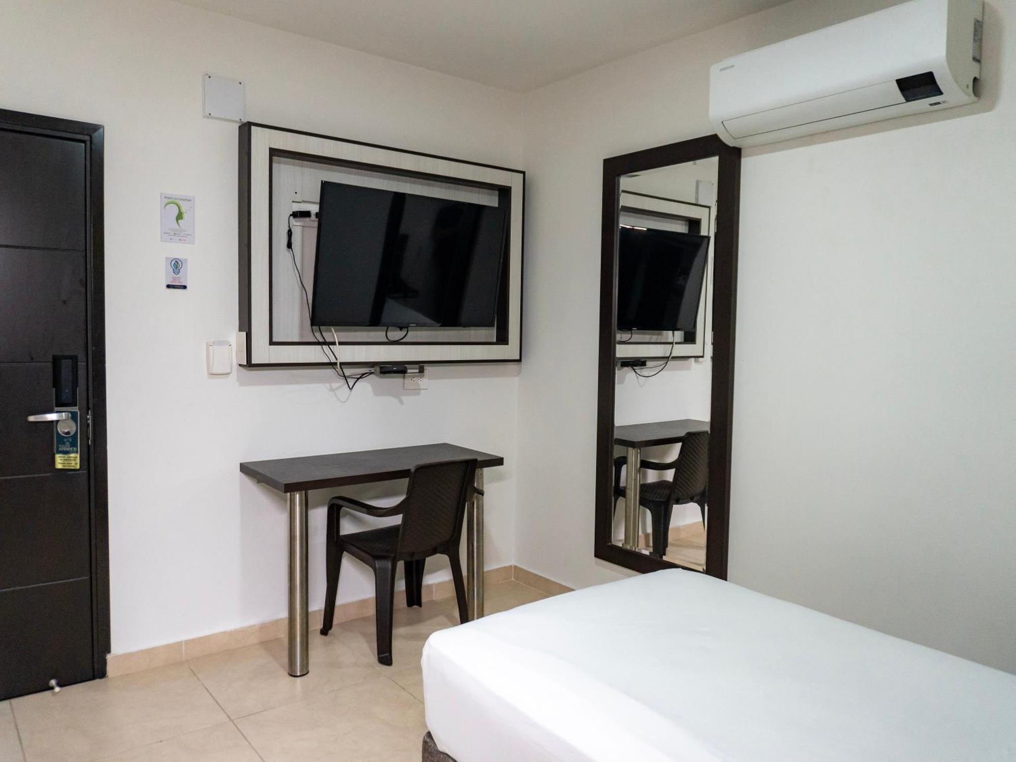 Hotel Andinos Plaza Florencia Florencia  Dış mekan fotoğraf