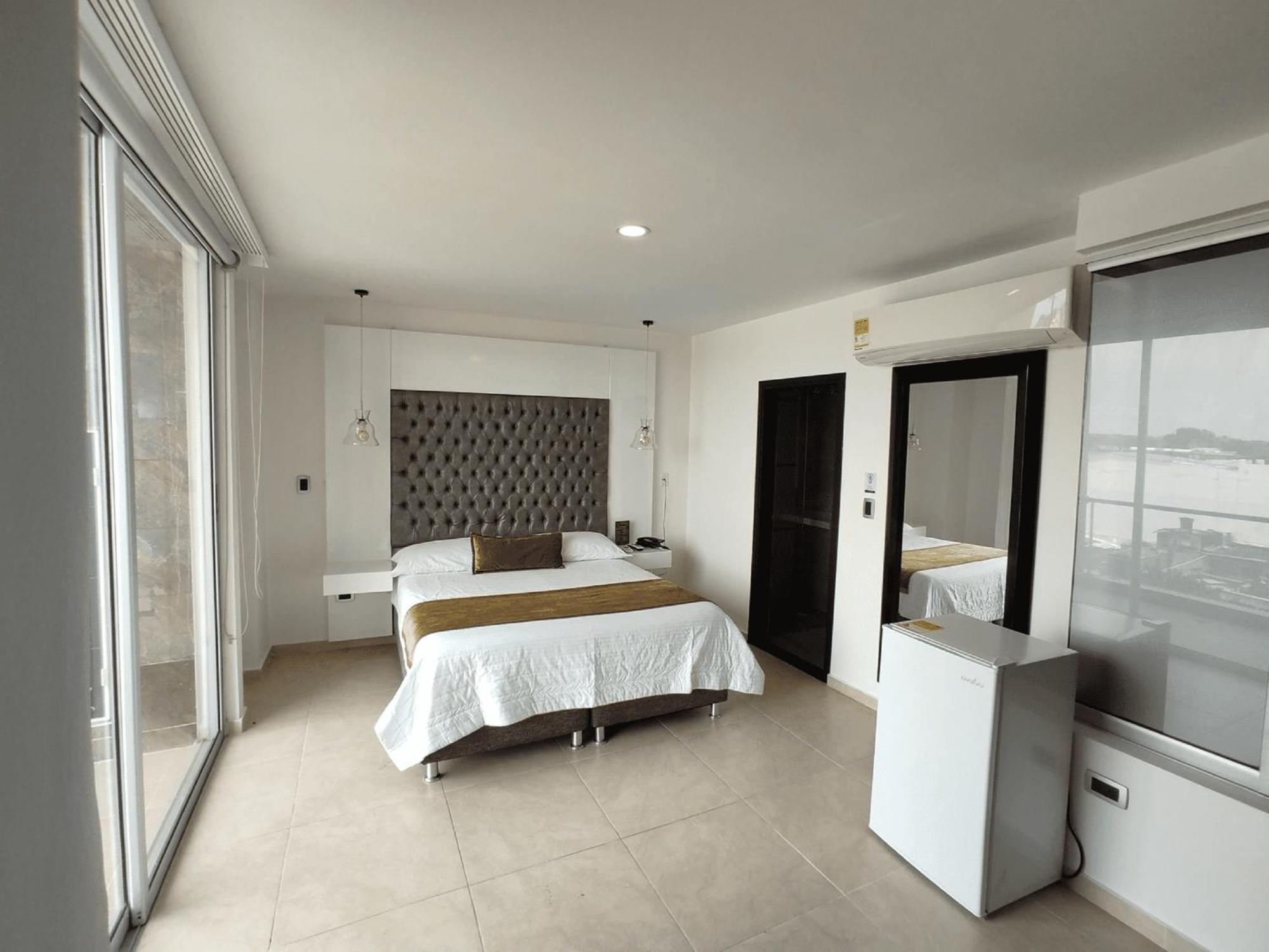 Hotel Andinos Plaza Florencia Florencia  Dış mekan fotoğraf