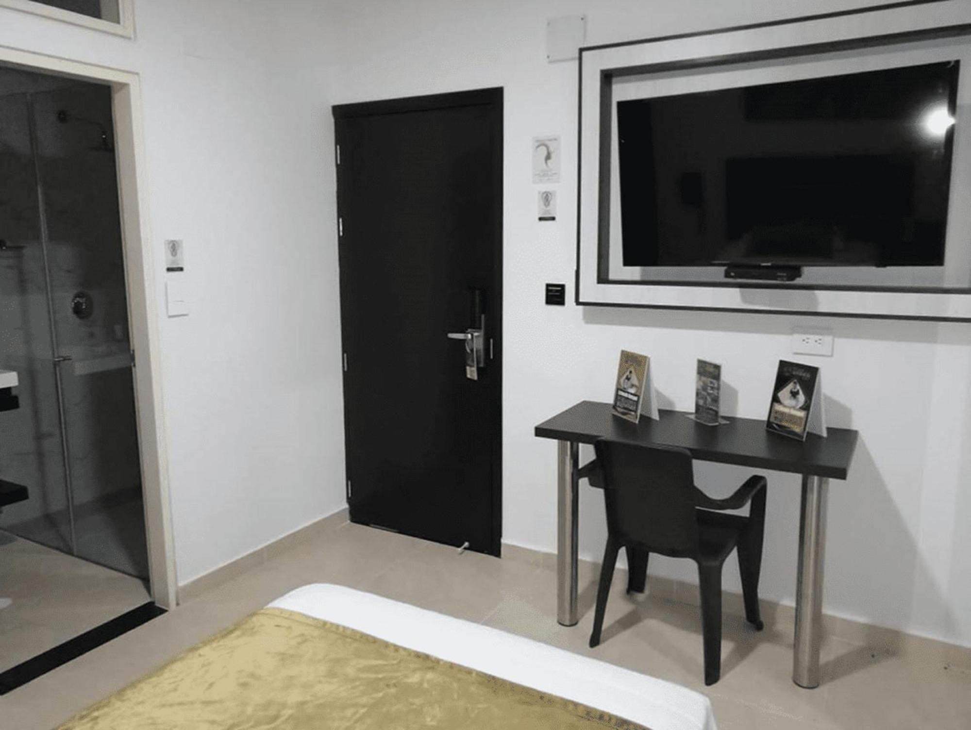 Hotel Andinos Plaza Florencia Florencia  Dış mekan fotoğraf