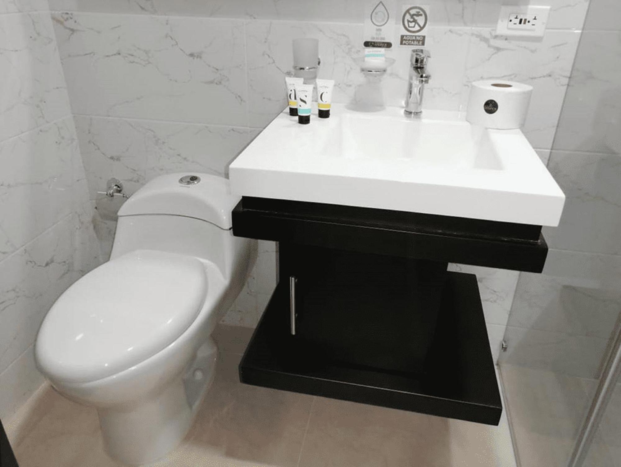 Hotel Andinos Plaza Florencia Florencia  Dış mekan fotoğraf
