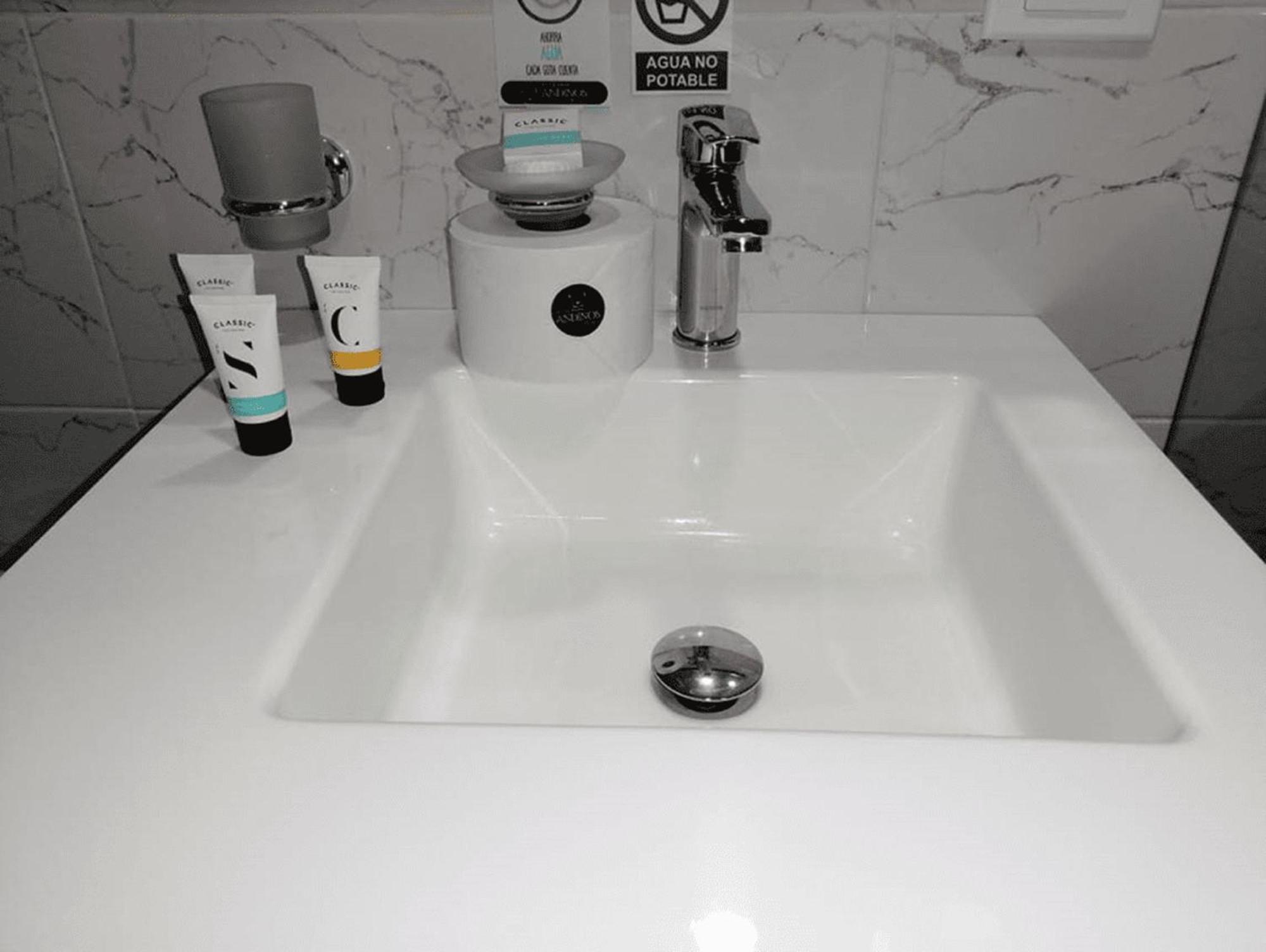 Hotel Andinos Plaza Florencia Florencia  Dış mekan fotoğraf